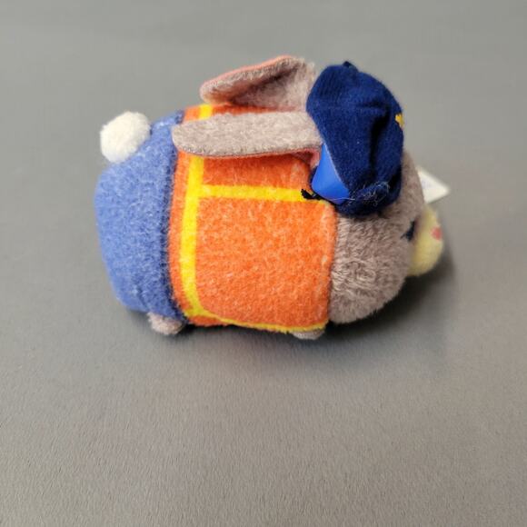 Zootopia Disney Tsum Tsum Bunny Judy Hopps Plush Toy Orange Blue 3" Long New - Picture 3 of 16